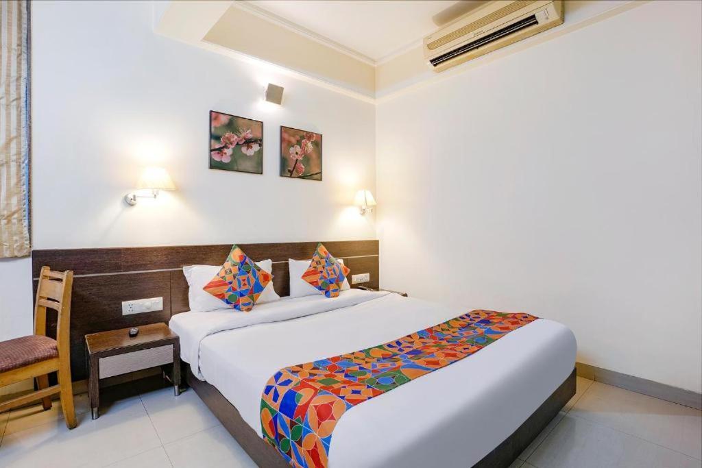 Gandharva Residency Swargate Hotel Pune Eksteriør billede